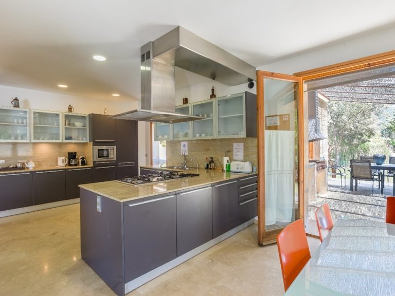 Country House for Sale in Pollença, Balearic Islands 7
