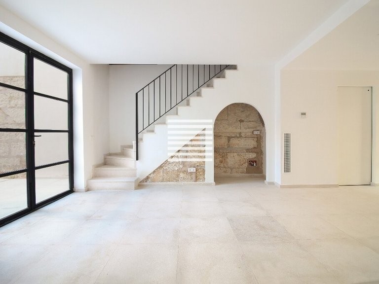 Town House for Sale in Pollença Pueblo, Balearic Islands 3