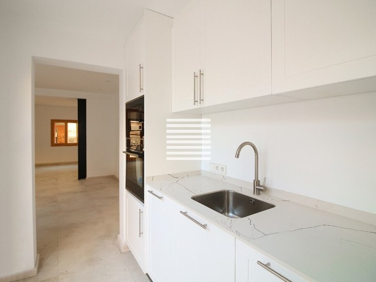 Town House for Sale in Pollença Pueblo, Balearic Islands 6