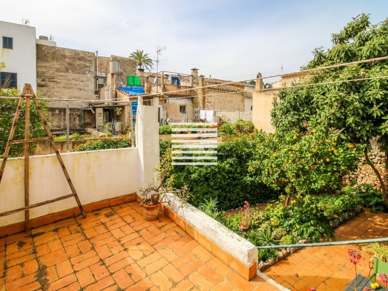 Town House for Sale in Pollença Pueblo, Balearic Islands 10