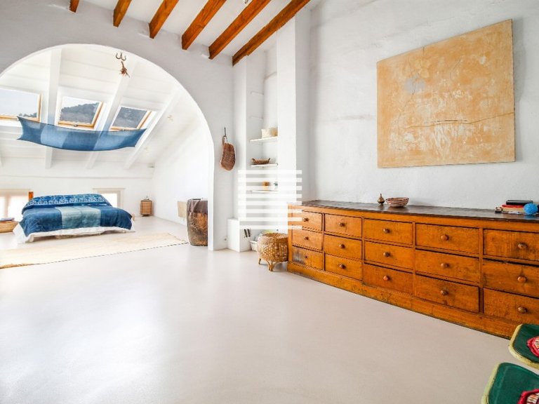 Town House for Sale in Pollença Pueblo, Balearic Islands 20