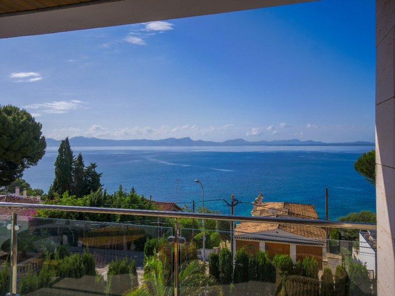 Villa for Sale in Alcanada, Alcúdia, Balearic Islands 7
