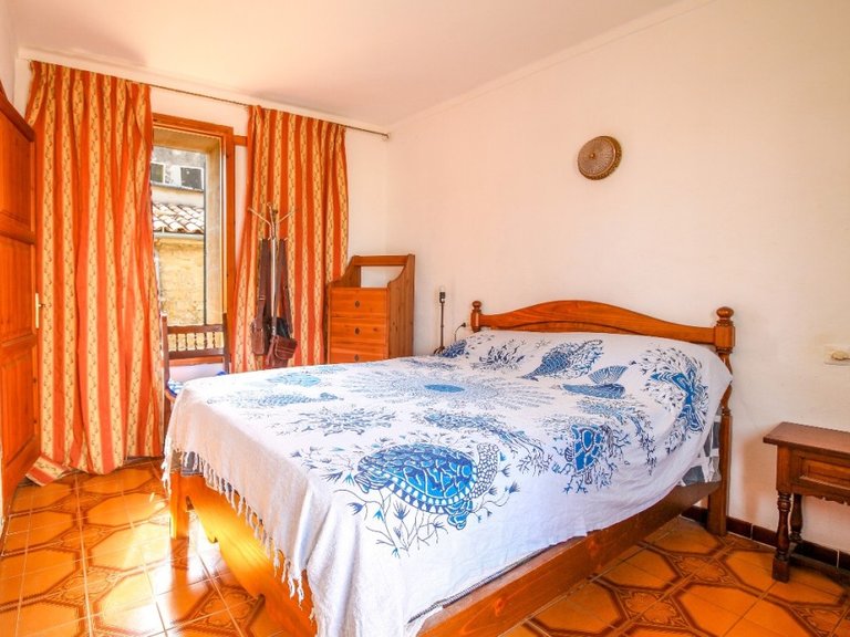 Town House for Sale in Pollença Pueblo, Balearic Islands 9