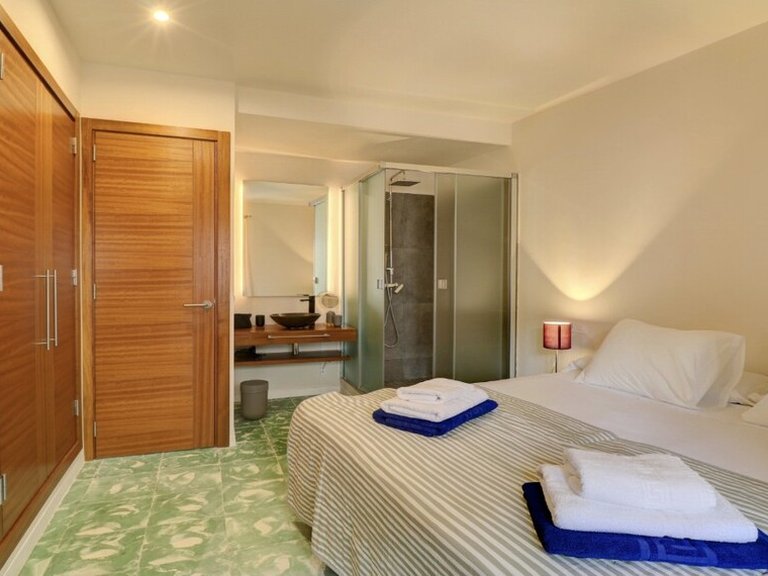 Town House for Sale in Pollença Pueblo, Balearic Islands 11