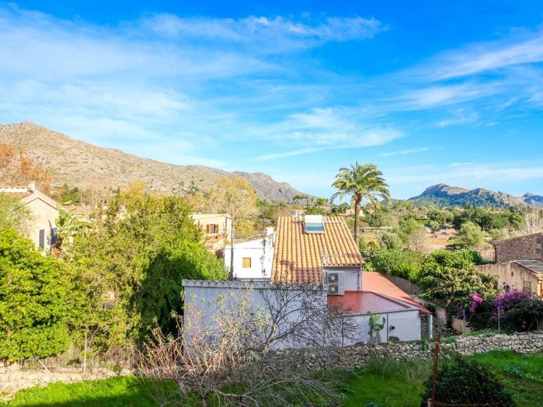 Town House for Sale in Pollença Pueblo, Balearic Islands 4