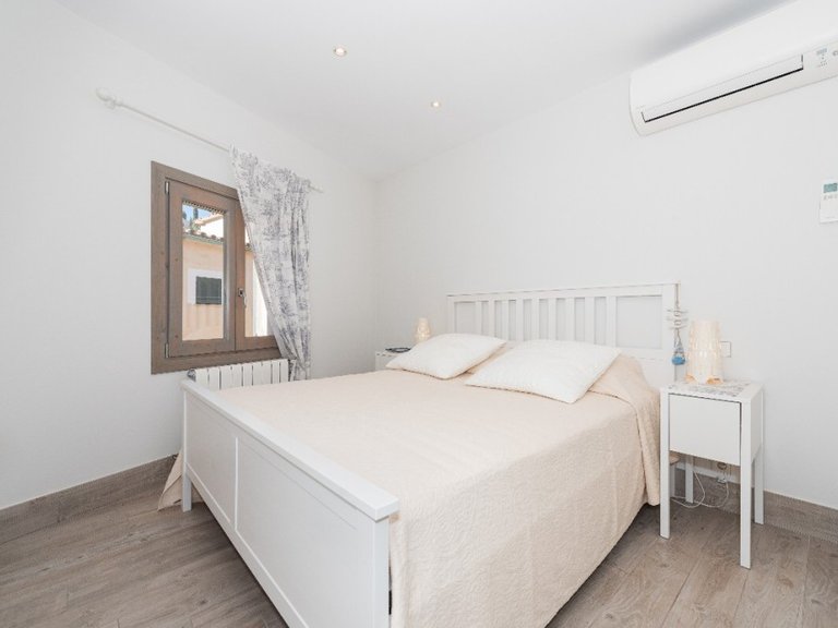 Town House for Sale in Pollença Pueblo, Balearic Islands 15