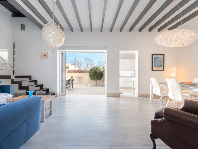 Town House for Sale in Pollença Pueblo, Balearic Islands 2