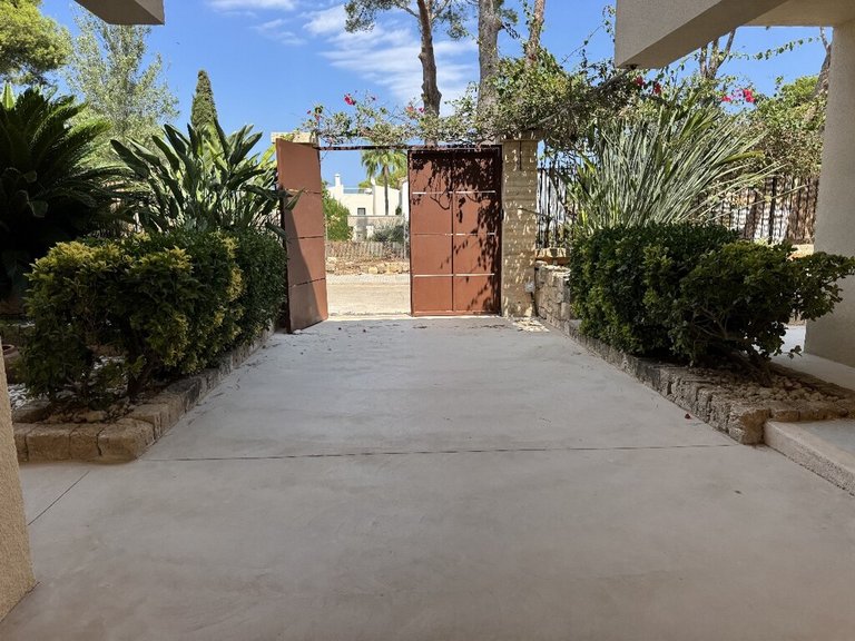 Villa for Sale in Bonaire, Alcúdia, Balearic Islands 19