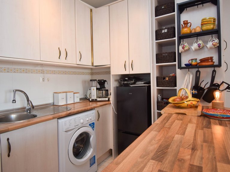 Apartment for Sale in Benalmádena, Malaga 3
