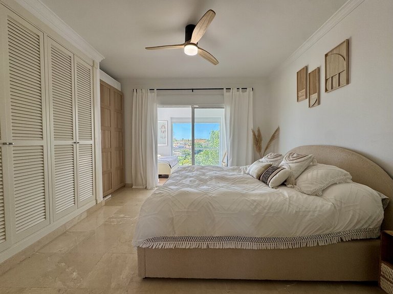 Villa for Sale in Riviera, Malaga 17