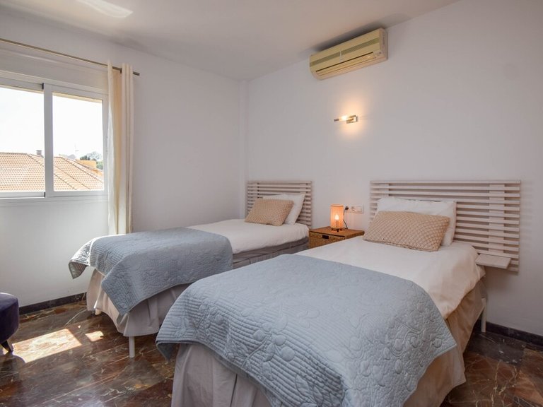 Apartment for Sale in Fuengirola, Malaga 14