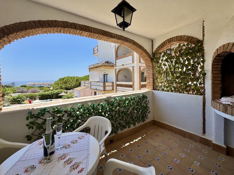 Apartment for Sale in Calahonda, Malaga 17