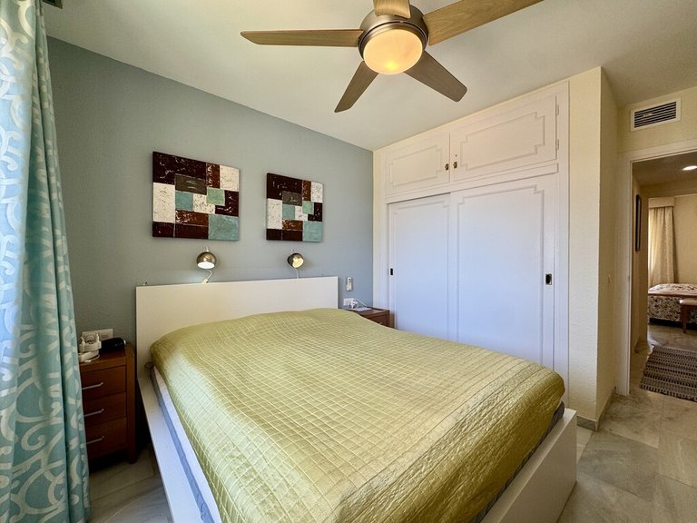 Apartment for Sale in Calahonda, Malaga 9