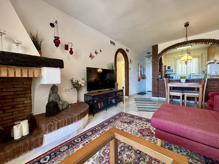 Apartment for Sale in Calahonda, Malaga 6