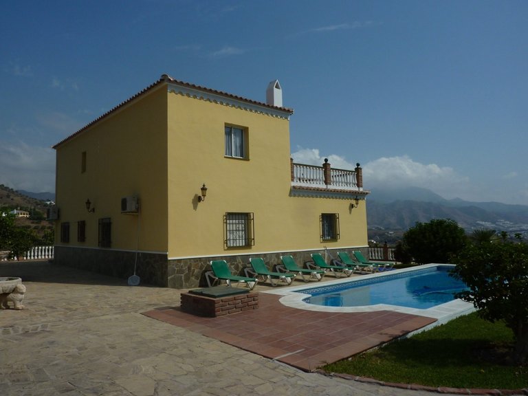 Villa for Sale in Torrox, Malaga 5