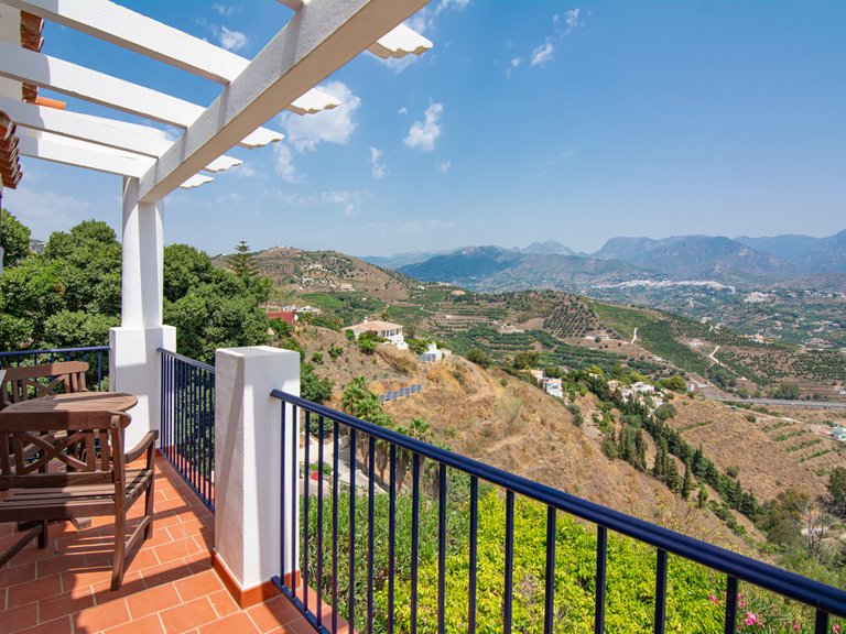 Villa for Sale in Nerja, Malaga 16