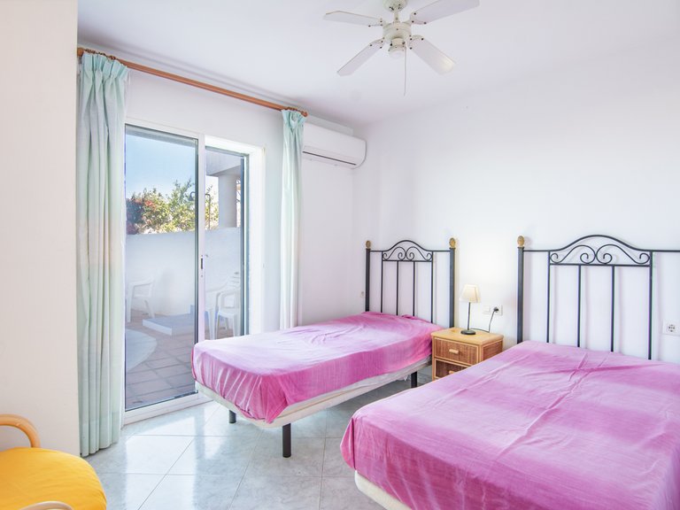 Villa for Sale in Nerja, Malaga 11