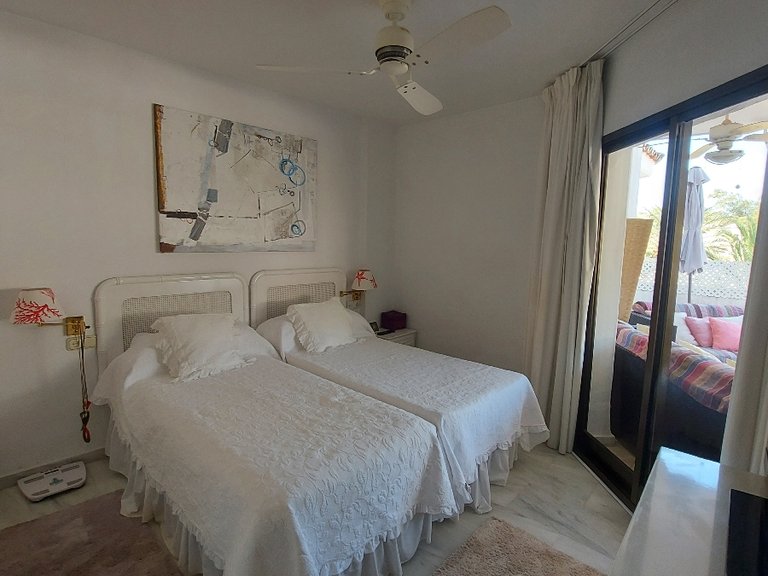 Apartment for Sale in Elviria Playa, Marbella, Malaga 6
