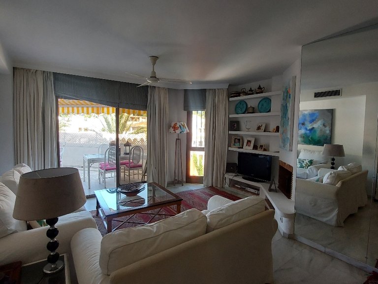 Apartment for Sale in Elviria Playa, Marbella, Malaga 11