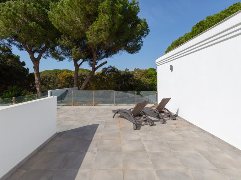 Villa for Sale in Hacienda las Chapas, Marbella, Malaga 33