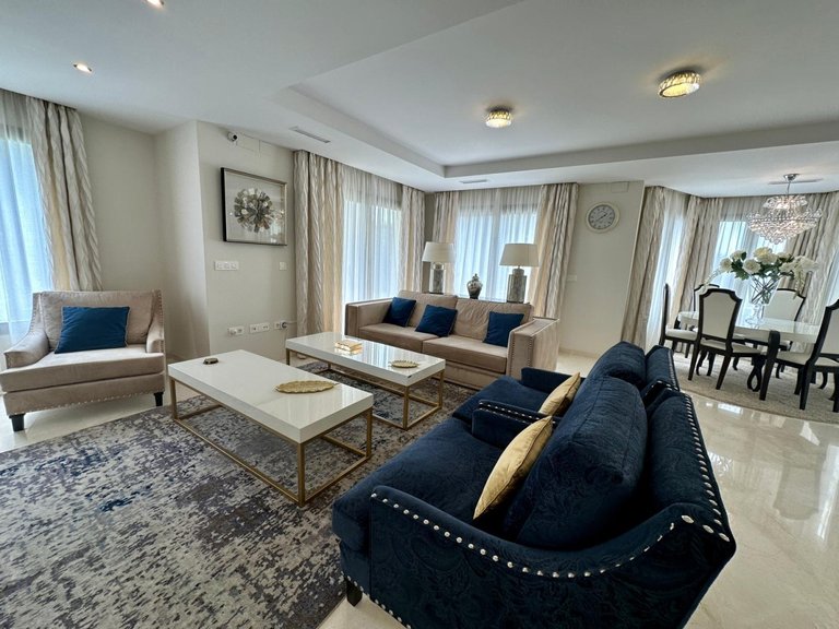 Villa for Sale in Marbella East, Marbella, Malaga 9