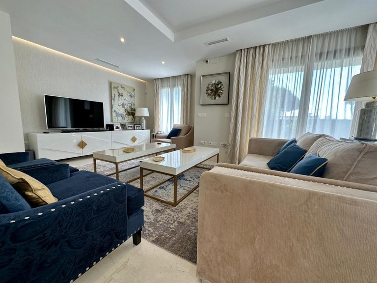 Villa for Sale in Marbella East, Marbella, Malaga 15