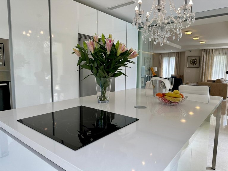 Villa for Sale in Marbella East, Marbella, Malaga 23