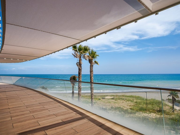 Apartment for Sale in East Estepona Playa, Estepona, Malaga 16
