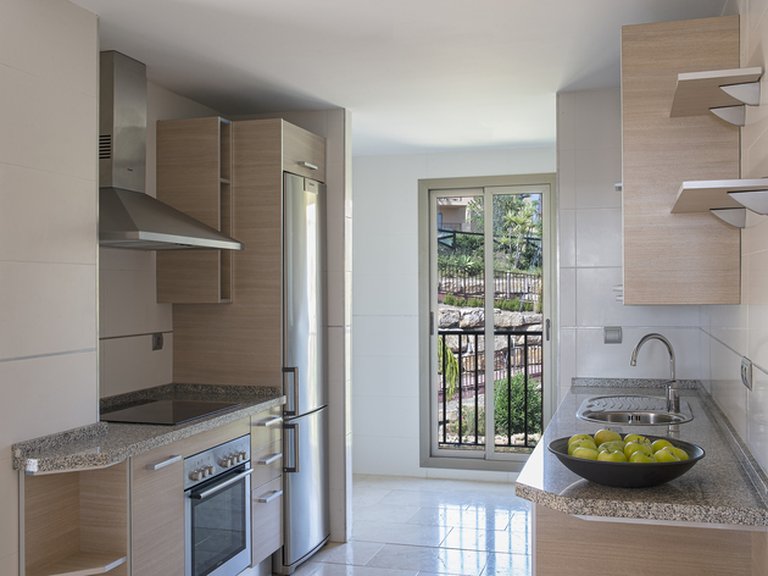 Apartment for Sale in Benahavís, Malaga 11
