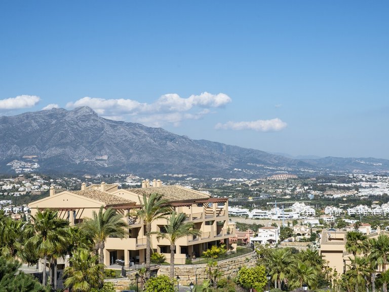 Apartment for Sale in Benahavís, Malaga 30