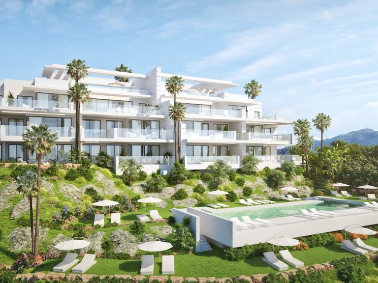 Apartment for Sale in Marbella Alta, Marbella, Malaga 2