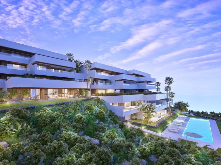 Apartment for Sale in Marbella Alta, Marbella, Malaga 4