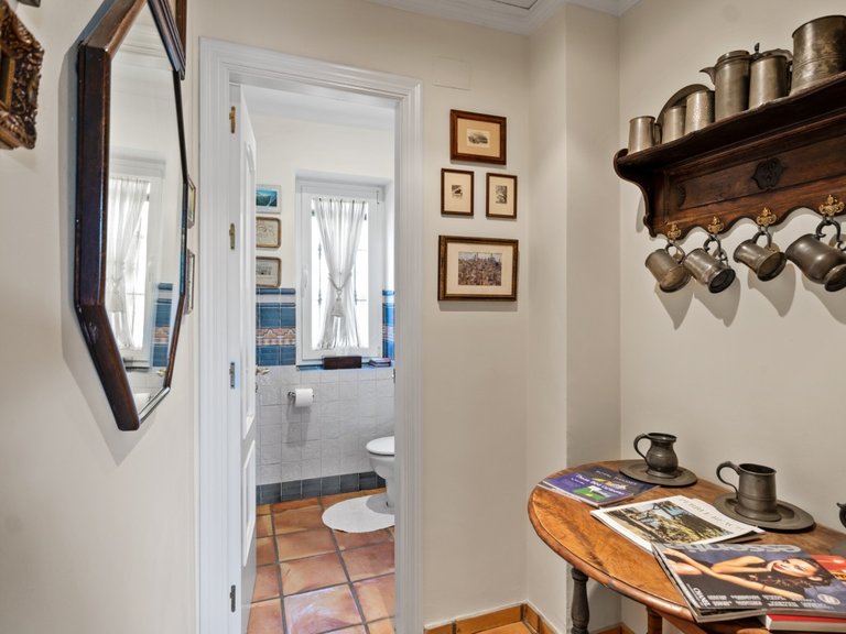 Villa for Sale in Benahavís, Malaga 14