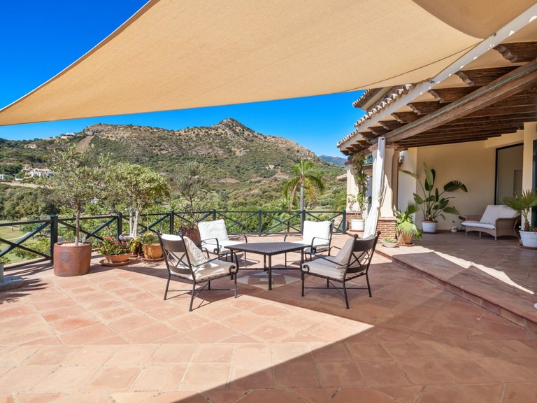 Villa for Sale in Benahavís, Malaga 37