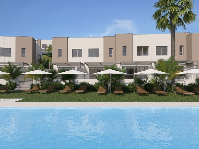 Town House for Sale in Estepona, Malaga 15