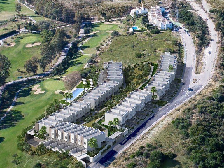 Town House for Sale in Estepona, Malaga 14