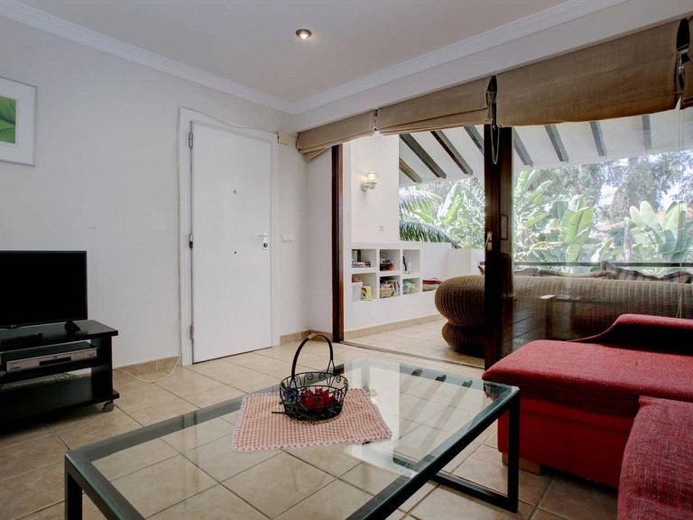 Apartment for Sale in Puerto Banús, Marbella, Malaga 7