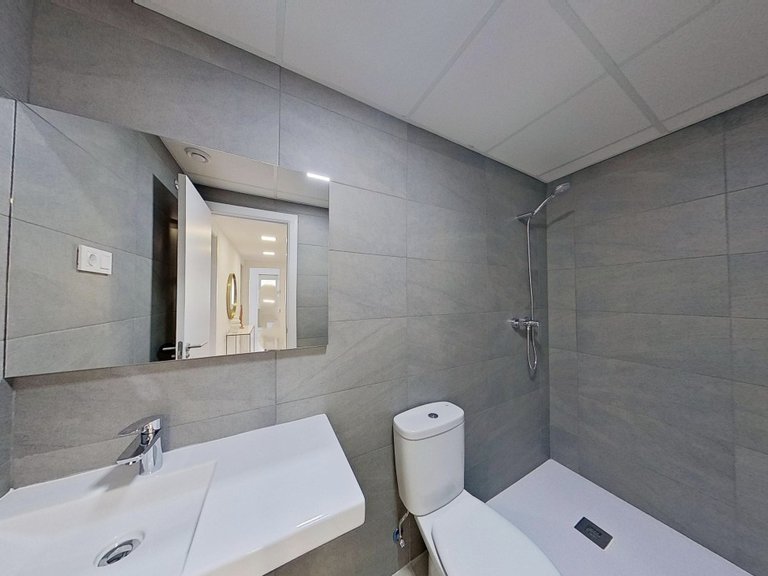 Apartment for Sale in Fuengirola, Malaga 10