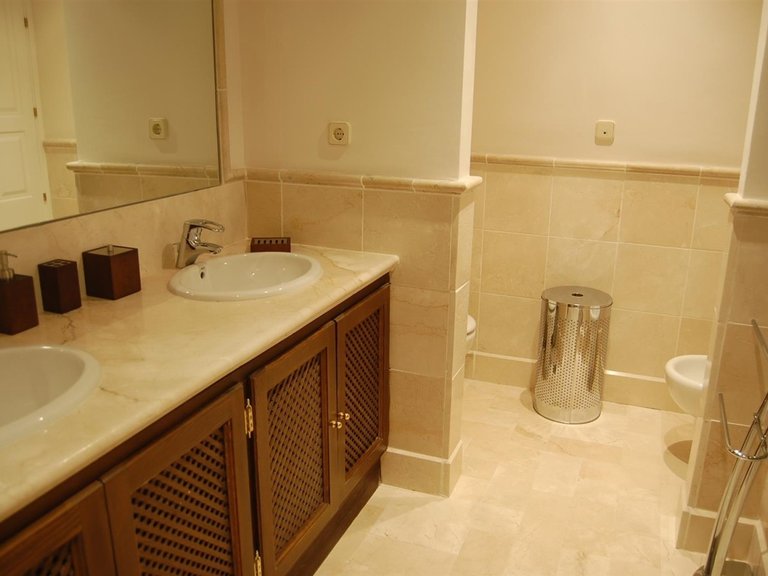 Apartment for Sale in Río Real, Marbella, Malaga 6