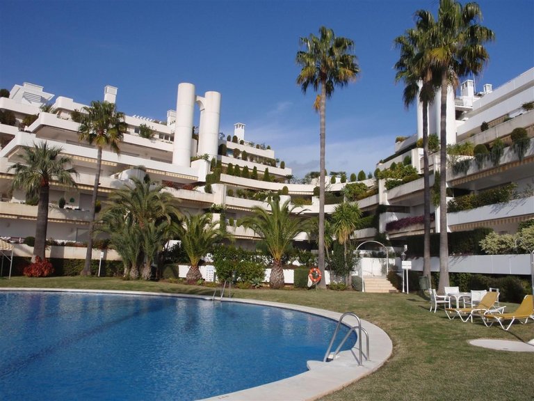 Apartment for Sale in Golden Mile, Marbella, Malaga 1