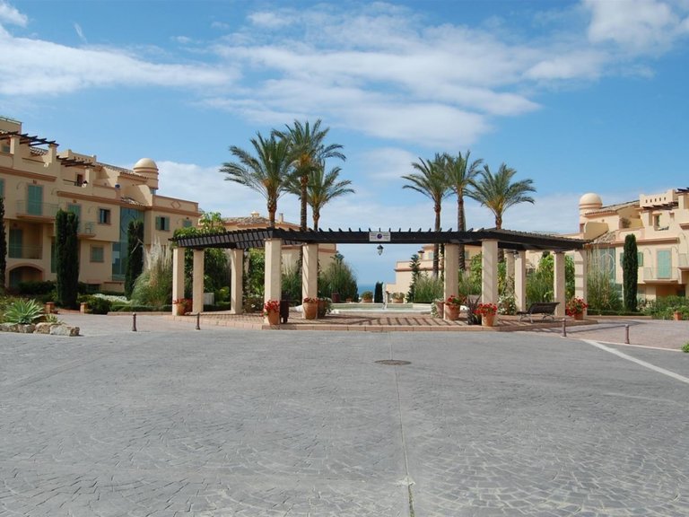 Apartment for Sale in Los Flamingos, Benahavís, Malaga 6