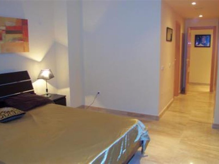 Apartment for Sale in New Golden Mile Playa, Estepona, Malaga 6