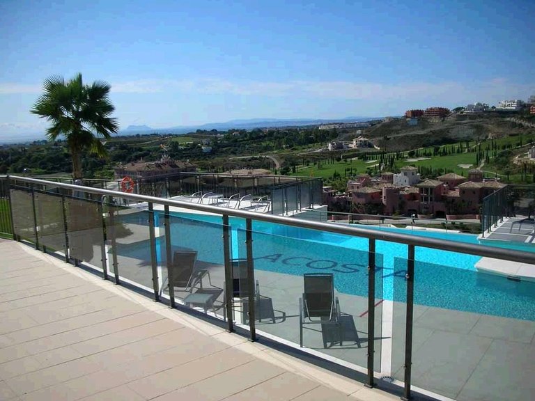 Apartment for Sale in Los Flamingos, Benahavís, Malaga 1