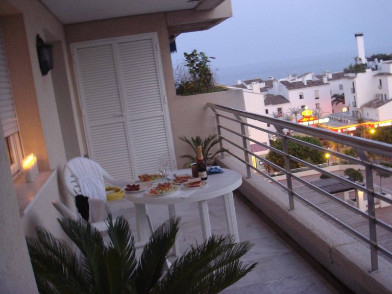 Apartment for Sale in Puerto Banús, Marbella, Malaga 5