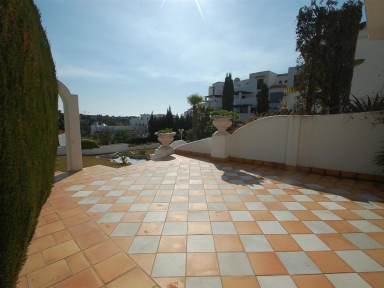 Town House for Sale in Golden Mile, Marbella, Malaga 5
