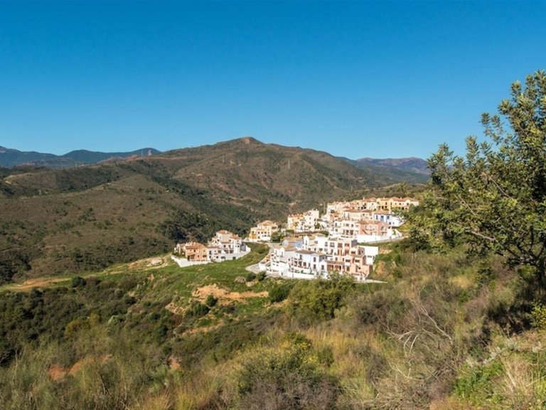 Town House for Sale in Benahavís, Malaga 4