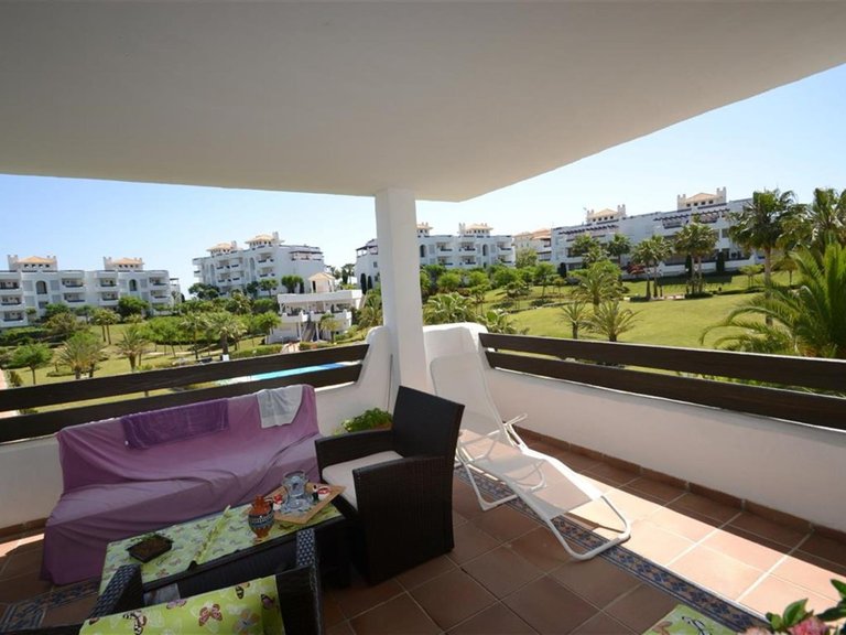 Apartment for Sale in New Golden Mile, Estepona, Malaga 1