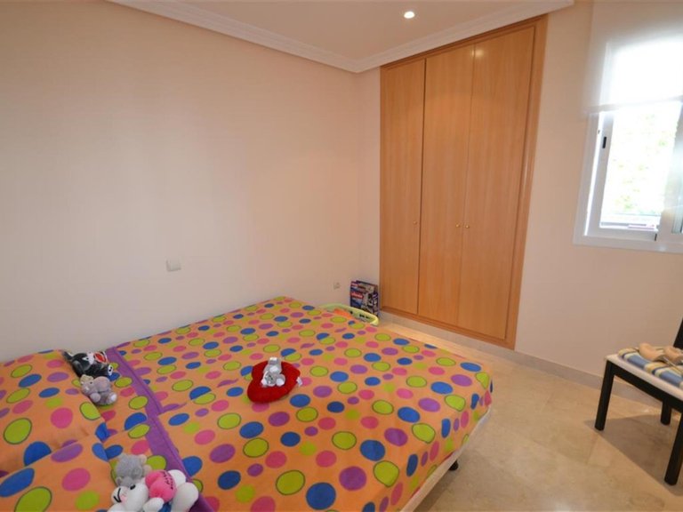 Apartment for Sale in New Golden Mile, Estepona, Malaga 5