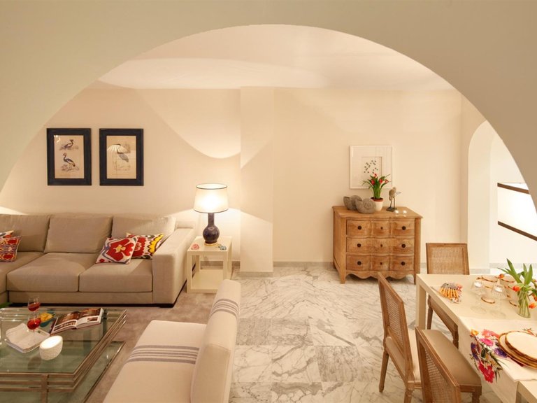 Apartment for Sale in Puerto Banús, Marbella, Malaga 6