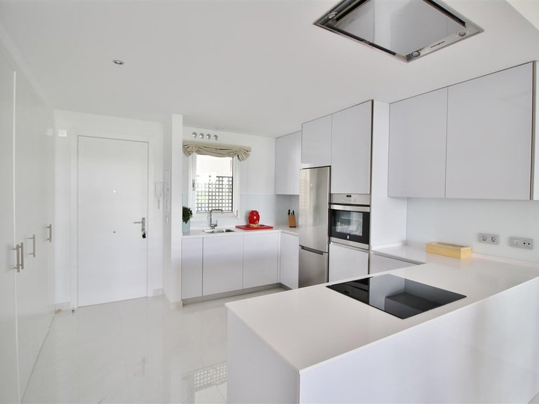 Apartment for Sale in Estepona, Malaga 3